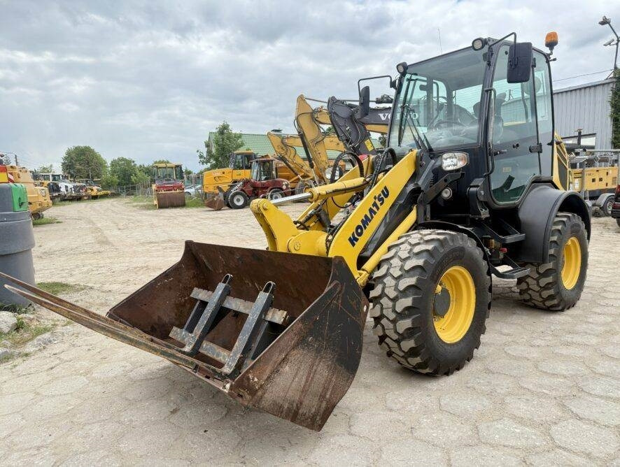 Komatsu WA80M-7 - Utovarivač točkaš: slika 3 Komatsu WA80M-7 - Utovarivač točkaš: slika 3