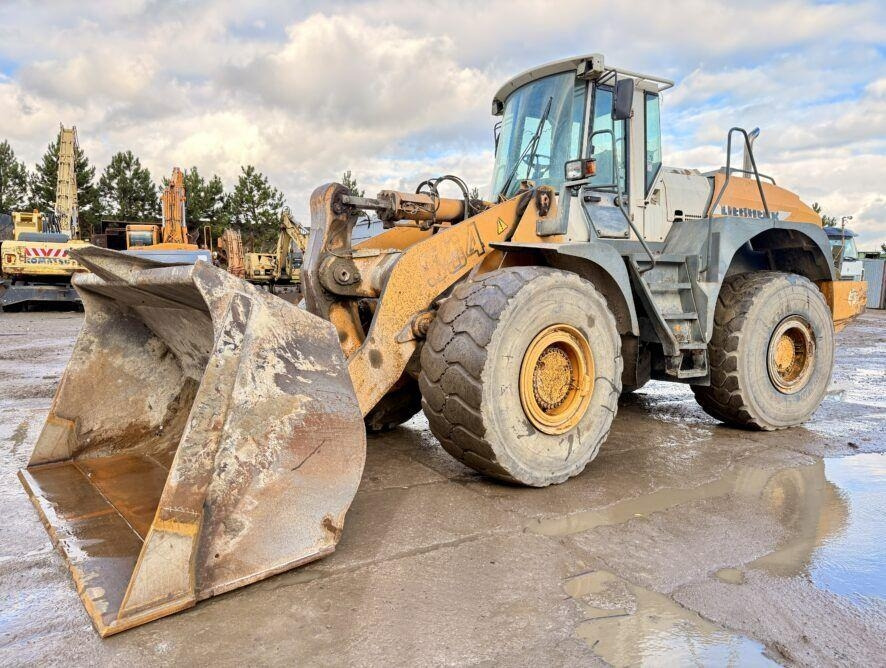 Liebherr L564 - Utovarivač točkaš: slika 3 Liebherr L564 - Utovarivač točkaš: slika 3