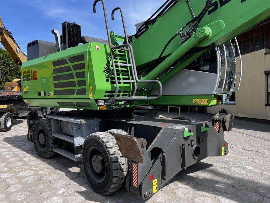 Sennebogen 821 K10 ULM - Bager za obradu otpada/ Industrije: slika 4 Sennebogen 821 K10 ULM - Bager za obradu otpada/ Industrije: slika 4