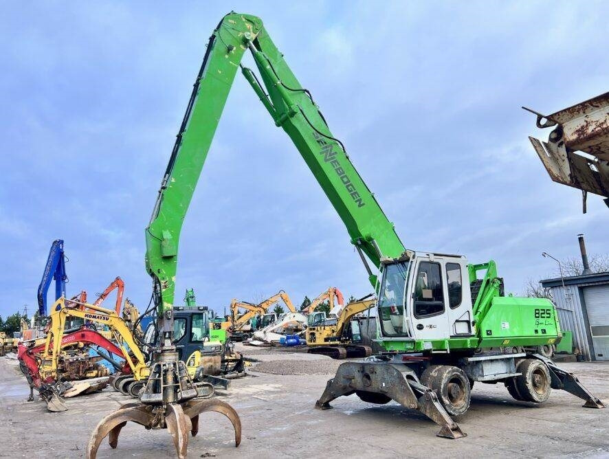 Sennebogen 825 K13 - Bager za obradu otpada/ Industrije: slika 1 Sennebogen 825 K13 - Bager za obradu otpada/ Industrije: slika 1