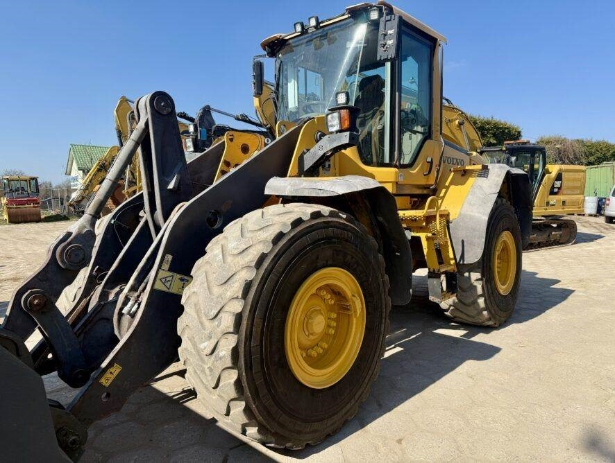 Volvo L120F - Utovarivač točkaš: slika 2 Volvo L120F - Utovarivač točkaš: slika 2