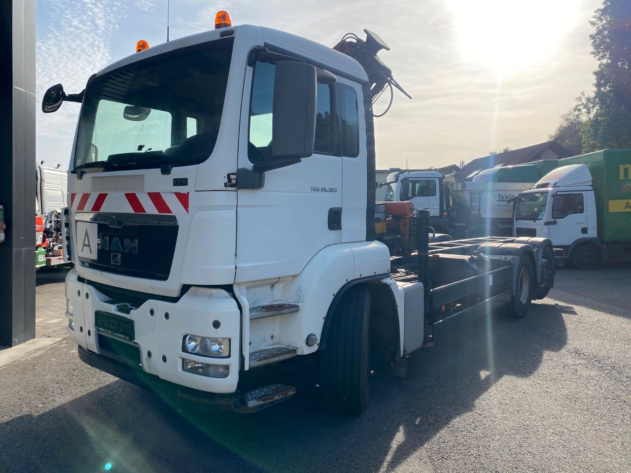 MAN TGS 26.320 26.440 PALFINGER FUNK MAN TGS 26.320 26.440 PALFINGER FUNK - Kamion sa golom šasijom i zatvorenom kabinom, Kamion sa dizalicom: slika 5 MAN TGS 26.320 26.440 PALFINGER FUNK MAN TGS 26.320 26.440 PALFINGER FUNK - Kamion sa golom šasijom i zatvorenom kabinom, Kamion sa dizalicom: slika 5
