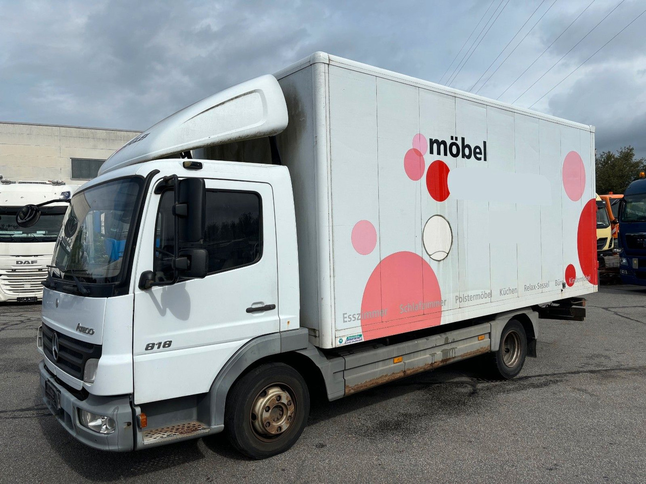 Mercedes-Benz 818 Kurze Radstand Blattfederung - Dostavno vozilo sa zatvorenim sandukom: slika 5 Mercedes-Benz 818 Kurze Radstand Blattfederung - Dostavno vozilo sa zatvorenim sandukom: slika 5