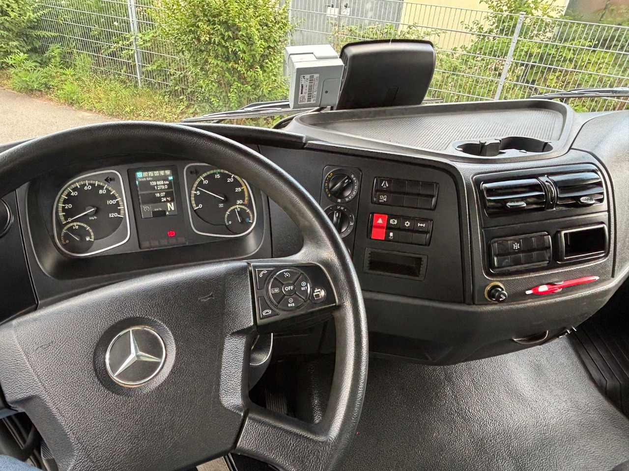 Istovarivač Mercedes-Benz 821 Meiller Kipper/Klima/Tempomat/Spur/Blatt: slika 9