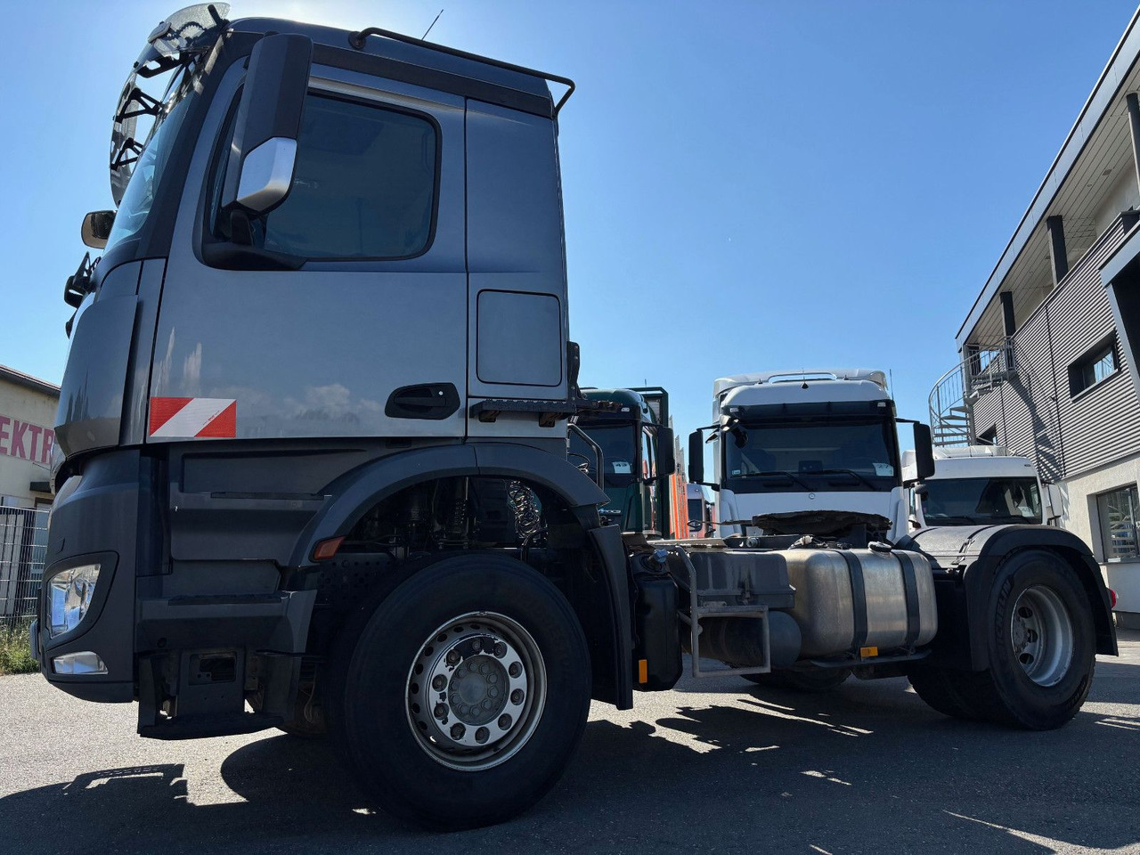 Mercedes-Benz Arocs 1842 Retarder/Kipphyd./Klima - Tegljač: slika 5 Mercedes-Benz Arocs 1842 Retarder/Kipphyd./Klima - Tegljač: slika 5