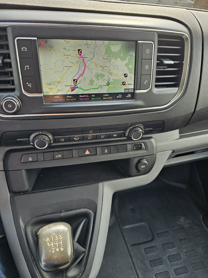 PEUGEOT Expert CHLODNIA CARRIER KLIMA EURO6 - Dostavno vozilo hladnjača: slika 5 PEUGEOT Expert CHLODNIA CARRIER KLIMA EURO6 - Dostavno vozilo hladnjača: slika 5