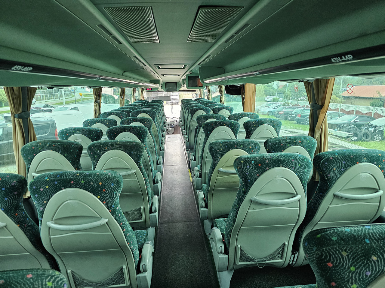 SCANIA IRIZAR CENTURY 61 OSOB KLIMA EURO5 - Turistički autobus: slika 4 SCANIA IRIZAR CENTURY 61 OSOB KLIMA EURO5 - Turistički autobus: slika 4