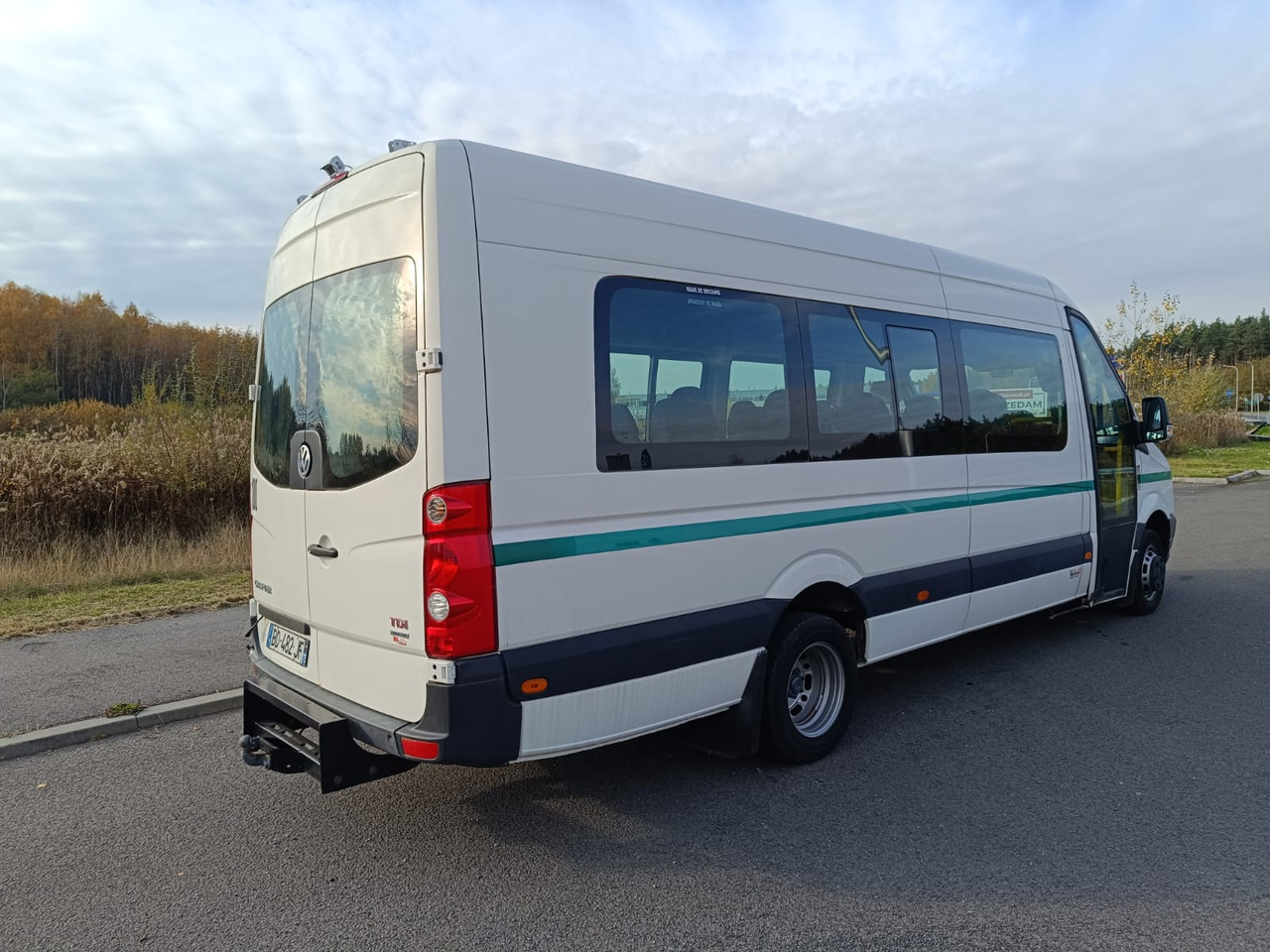 VOLKSWAGEN CRAFTER 23 OSOBY KLIMA WEBASTO KAMERA RETARDER HAK EURO5 - Turistički autobus: slika 4 VOLKSWAGEN CRAFTER 23 OSOBY KLIMA WEBASTO KAMERA RETARDER HAK EURO5 - Turistički autobus: slika 4