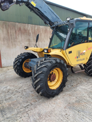 2000 New Holland LM420 - Teleskopski upravljač: slika 2 2000 New Holland LM420 - Teleskopski upravljač: slika 2