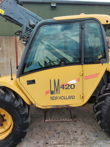 2000 New Holland LM420 - Teleskopski upravljač: slika 3 2000 New Holland LM420 - Teleskopski upravljač: slika 3