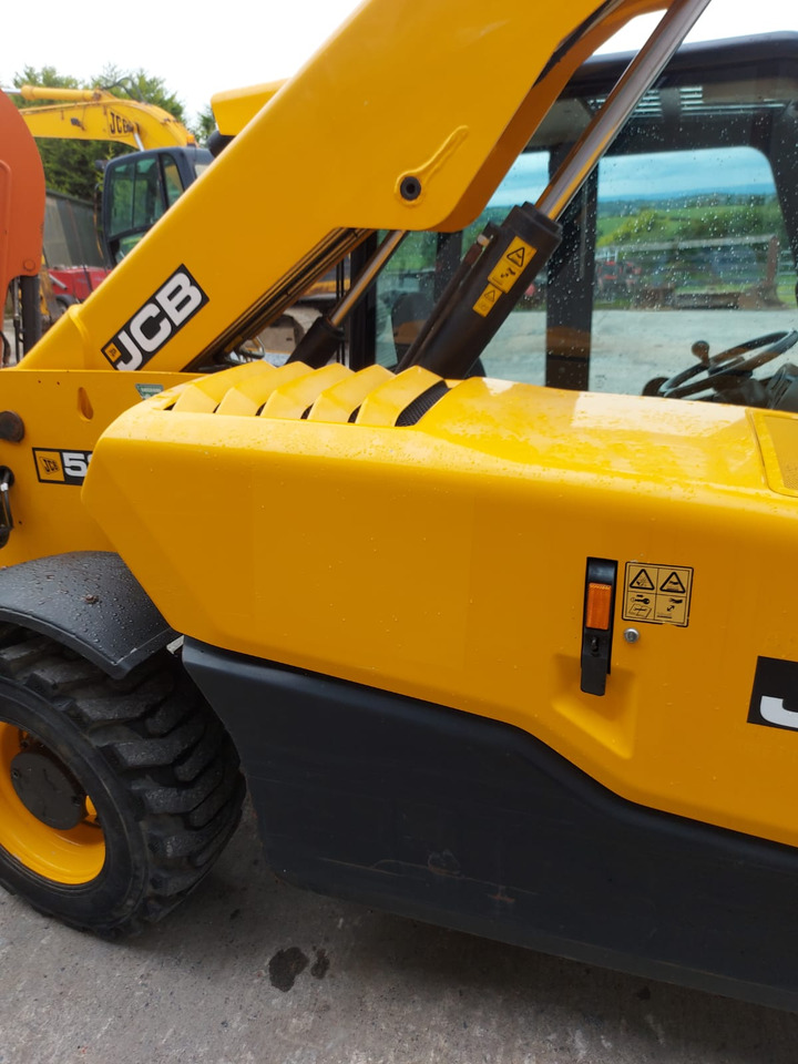 Građevinska mašina JCB 525-60: slika 9 Građevinska mašina JCB 525-60: slika 9