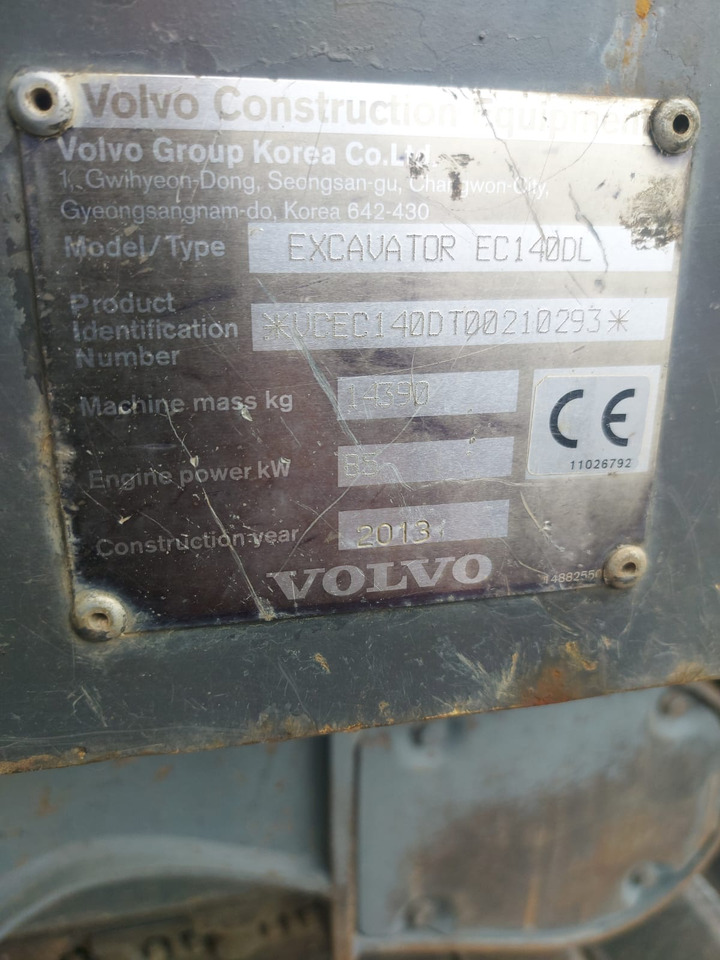 Bager guseničar Volvo EC 140 DL: slika 17