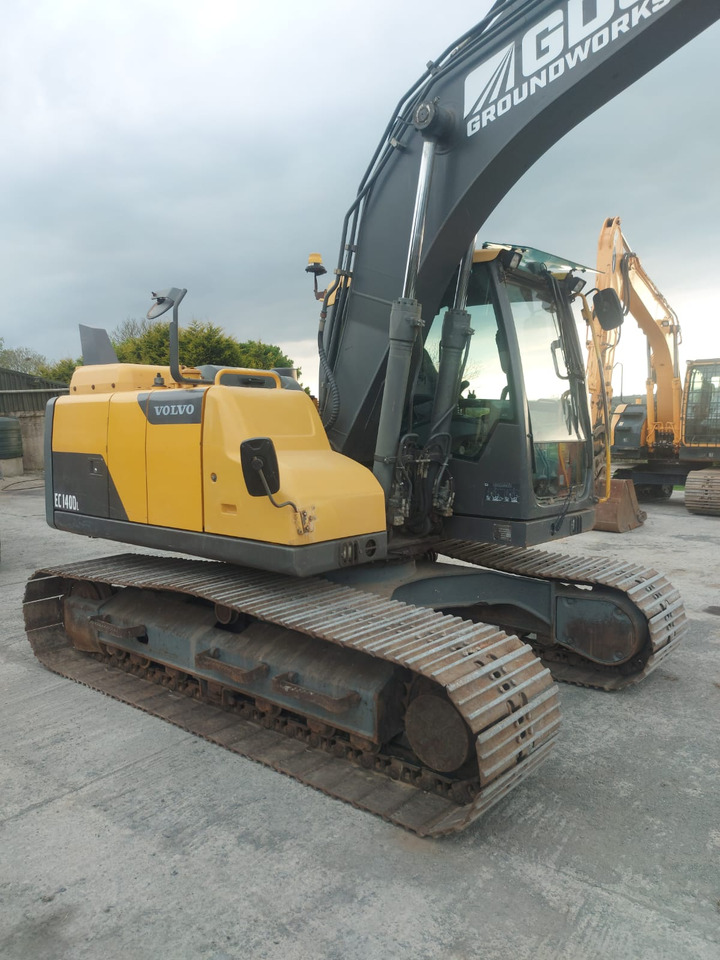 Bager guseničar Volvo EC 140 DL: slika 16