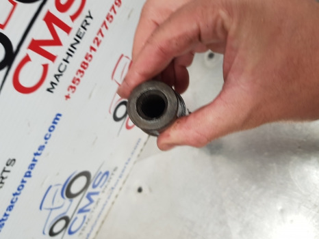 Case 5140, 5130, 5120, Mccormick Mc, Mx, Mxc Transmission Shaft 1345934c1 - Transmisija: slika 5 Case 5140, 5130, 5120, Mccormick Mc, Mx, Mxc Transmission Shaft 1345934c1 - Transmisija: slika 5