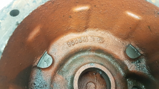 Case David Brown 1390, 1394 Hydraulic Filter Housing K956341 - Hidraulični filter za Traktor: slika 3 Case David Brown 1390, 1394 Hydraulic Filter Housing K956341 - Hidraulični filter za Traktor: slika 3