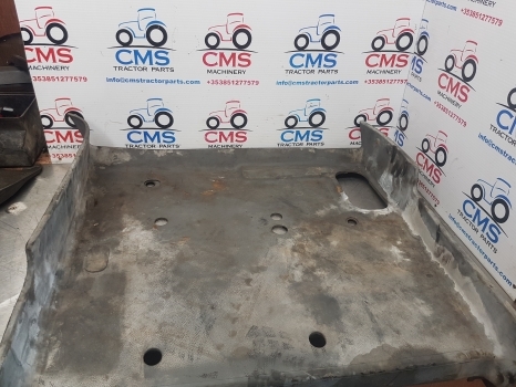 Case Mxm Series Mxm165, Mxm175, Mxm180, Mxm190 Cab Floor Mat 82023465, 82020004 - Kabina i enterijer za Traktor: slika 1 Case Mxm Series Mxm165, Mxm175, Mxm180, Mxm190 Cab Floor Mat 82023465, 82020004 - Kabina i enterijer za Traktor: slika 1