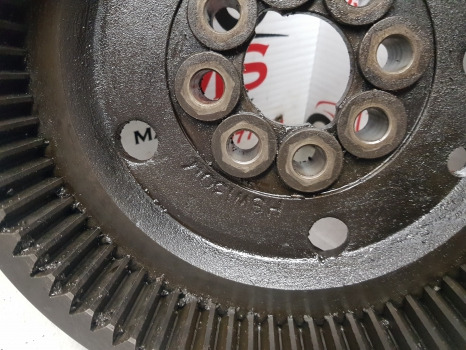 Claas Ares 800, 600 Arion 600 Ser Pro Active Front Axle Annular Gear 6000103493 - Prednja osovina: slika 3 Claas Ares 800, 600 Arion 600 Ser Pro Active Front Axle Annular Gear 6000103493 - Prednja osovina: slika 3