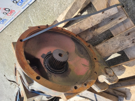 Claas Ares 836, 816, 826 Rear Axle Housing Lhs 6005029451, 6005029419, 0261b04 - Zadnja osovina: slika 4 Claas Ares 836, 816, 826 Rear Axle Housing Lhs 6005029451, 6005029419, 0261b04 - Zadnja osovina: slika 4