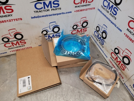 Claas Arion 500, 600 A34, A35, A36, A37 Front Axle Hub Replacement Kit 45180 - Prednja osovina: slika 2 Claas Arion 500, 600 A34, A35, A36, A37 Front Axle Hub Replacement Kit 45180 - Prednja osovina: slika 2