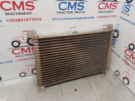 Claas Arion 500, 600 Series 640 Fuel Cooler Radiator 0021644820, 2164482 - Prednja osovina: slika 3 Claas Arion 500, 600 Series 640 Fuel Cooler Radiator 0021644820, 2164482 - Prednja osovina: slika 3