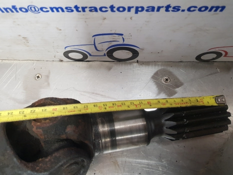 Claas Arion Ares 826, 836 Front Axle Drive Shaft Kit 6000104497, 147360, 44156 - Prednja osovina: slika 5 Claas Arion Ares 826, 836 Front Axle Drive Shaft Kit 6000104497, 147360, 44156 - Prednja osovina: slika 5
