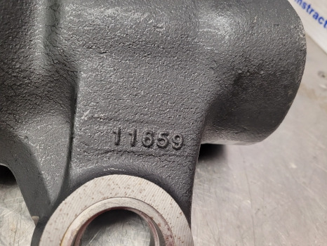 Claas Case Mccormick Carraro Si Front Axle Swivel Housing Lhs 11659, 066656 - Prednja osovina: slika 3 Claas Case Mccormick Carraro Si Front Axle Swivel Housing Lhs 11659, 066656 - Prednja osovina: slika 3