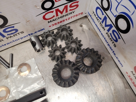 Claas, Mccormick, Carraro Proactive Suspension Front Axle Differential Core Kit 6000103942 - Prednja osovina: slika 2 Claas, Mccormick, Carraro Proactive Suspension Front Axle Differential Core Kit 6000103942 - Prednja osovina: slika 2