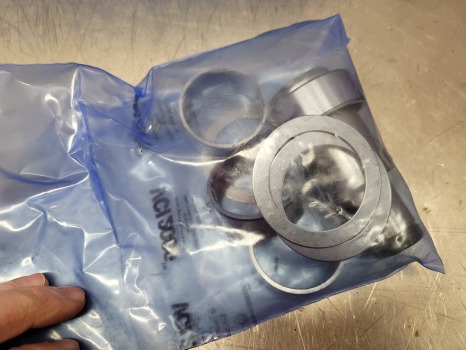 Claas, Mccormick, Case Carraro Front Axle Swivel Housing Rhs 066657, 11664 - Prednja osovina: slika 3 Claas, Mccormick, Case Carraro Front Axle Swivel Housing Rhs 066657, 11664 - Prednja osovina: slika 3
