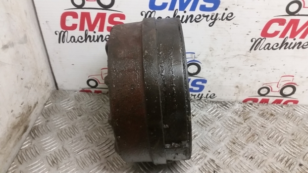David Brown 1200, 1390, 1394,1290, 1294, 990, 995 Brake Drum K917989, 920433 - Kočioni bubnjevi za Traktor: slika 4 David Brown 1200, 1390, 1394,1290, 1294, 990, 995 Brake Drum K917989, 920433 - Kočioni bubnjevi za Traktor: slika 4