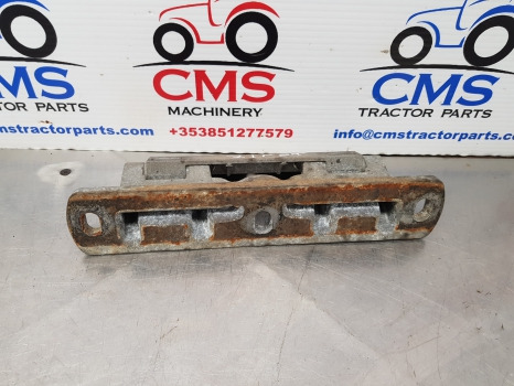 Deutz Agrotron  M620, M, 6 Bonnet, Hood Hinge Support Assy 0.013.0881.0/40 - Karoserija i eksterijer: slika 3 Deutz Agrotron  M620, M, 6 Bonnet, Hood Hinge Support Assy 0.013.0881.0/40 - Karoserija i eksterijer: slika 3