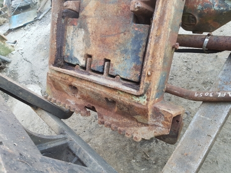 Deutz Dx140as, Dx140 As Front Axle Bracket Support - Prednja osovina za Traktor: slika 3 Deutz Dx140as, Dx140 As Front Axle Bracket Support - Prednja osovina za Traktor: slika 3