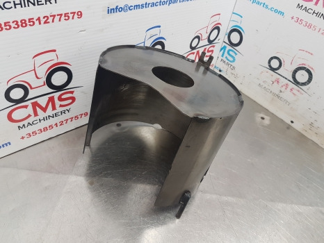 Fendt 724 S4, 716, 718, 722, Fwd Screening Shield H718100320020 - Prednja osovina: slika 2 Fendt 724 S4, 716, 718, 722, Fwd Screening Shield H718100320020 - Prednja osovina: slika 2