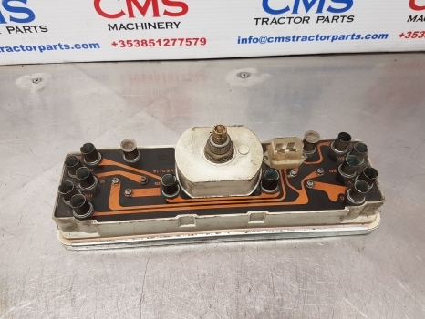 Fiat 66, 90, 93 Series 90-90, 100-90 Instrument Cluster Clock 5125046, 5105878 - Svetla/ Osvetljenje za Traktor: slika 3 Fiat 66, 90, 93 Series 90-90, 100-90 Instrument Cluster Clock 5125046, 5105878 - Svetla/ Osvetljenje za Traktor: slika 3