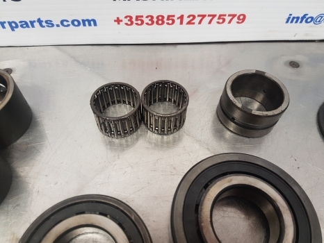 Fiat 70-90, 90 Series,transmission Bearings, Sleeves, Washers Kit 5117559, St202 - Menjač: slika 5 Fiat 70-90, 90 Series,transmission Bearings, Sleeves, Washers Kit 5117559, St202 - Menjač: slika 5