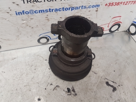 Fiat 90-90, 100-90, 110-90, Dt Clutch Bearing Carrier 5104881 - Kvačilo i delovi za Traktor: slika 2 Fiat 90-90, 100-90, 110-90, Dt Clutch Bearing Carrier 5104881 - Kvačilo i delovi za Traktor: slika 2