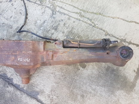 Fiat 90, F Series F120, F140, F130, 140-90 Front Axle Housing 5136886, 5162611 - Prednja osovina za Traktor: slika 3 Fiat 90, F Series F120, F140, F130, 140-90 Front Axle Housing 5136886, 5162611 - Prednja osovina za Traktor: slika 3