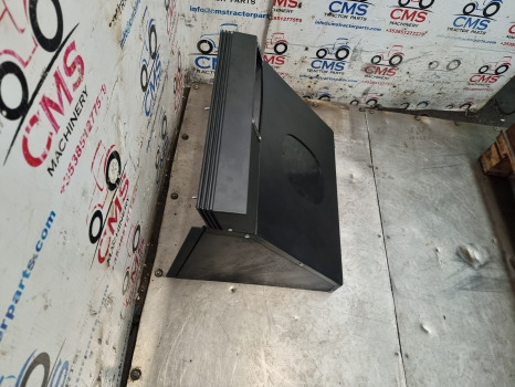 Fiat 90 Series, 140-90, 160-90 Cab Mudguard Fender Extension Guardlh 5172542 - Blatobran: slika 4 Fiat 90 Series, 140-90, 160-90 Cab Mudguard Fender Extension Guardlh 5172542 - Blatobran: slika 4