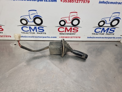 Fiat F, F-dt Series, F140, F120, F130 Switch Lever Windshield Wiper 5141941 - Električni sistem: slika 1 Fiat F, F-dt Series, F140, F120, F130 Switch Lever Windshield Wiper 5141941 - Električni sistem: slika 1