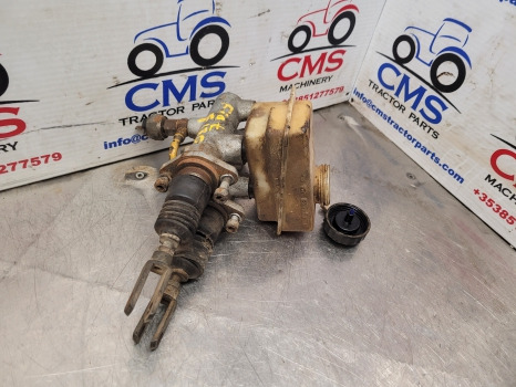 Fiat F Series F120, F130, F140 Brake Master Cylinder 5145630, 5145631, 82003369 - Kočioni cilindar za Poljoprivredna mašina: slika 2 Fiat F Series F120, F130, F140 Brake Master Cylinder 5145630, 5145631, 82003369 - Kočioni cilindar za Poljoprivredna mašina: slika 2