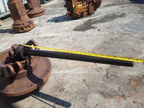 Fiat F140, 90 Series, F120, F130 Front Axle Complete Rhs 5141712, 5141711 - Prednja osovina: slika 3 Fiat F140, 90 Series, F120, F130 Front Axle Complete Rhs 5141712, 5141711 - Prednja osovina: slika 3