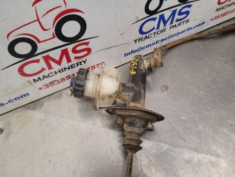 Fiat New Holland F, M, 60 Series F130, M115, 8160 Clutch Master Cylinder 5150299 - Cilindar kvačila za Traktor: slika 3 Fiat New Holland F, M, 60 Series F130, M115, 8160 Clutch Master Cylinder 5150299 - Cilindar kvačila za Traktor: slika 3