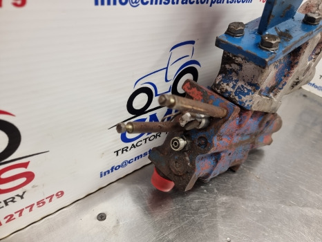 Ford 10, 30, 40, Ts10 Tw Series, Single Hydraulic Spool Valve Assy 81864873 - Hidraulika: slika 3 Ford 10, 30, 40, Ts10 Tw Series, Single Hydraulic Spool Valve Assy 81864873 - Hidraulika: slika 3
