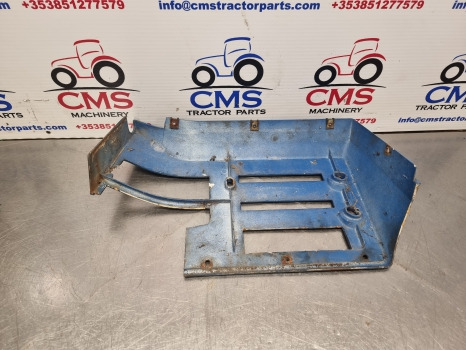 Ford 10, 30, Tw Series 7610, 6610, 5610, Sq Cab Quadrant Panel E9nn19n710aa11b - Kabina i enterijer: slika 4 Ford 10, 30, Tw Series 7610, 6610, 5610, Sq Cab Quadrant Panel E9nn19n710aa11b - Kabina i enterijer: slika 4