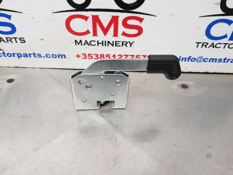 Ford 10 Series, David Brown, Deutz Door Lock Lh 87639168, E3nn94264a27aa - Vrata i delovi: slika 2 Ford 10 Series, David Brown, Deutz Door Lock Lh 87639168, E3nn94264a27aa - Vrata i delovi: slika 2