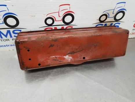 Ford 2000, 2600, 3000, 3600, 4000, 5000 Toolbox D3nn17005a11m, E3nn17005ab11m - Kabina i enterijer: slika 3 Ford 2000, 2600, 3000, 3600, 4000, 5000 Toolbox D3nn17005a11m, E3nn17005ab11m - Kabina i enterijer: slika 3