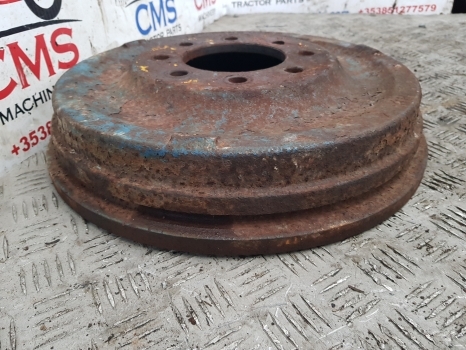 Ford 2000, 3000, 2600, 3600, 2310, 2610 Brake Drum 8181159, C5nn1126e - Kočioni bubnjevi za Traktor: slika 5 Ford 2000, 3000, 2600, 3600, 2310, 2610 Brake Drum 8181159, C5nn1126e - Kočioni bubnjevi za Traktor: slika 5