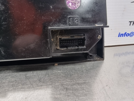 Ford 40 8240, 8340 Instrument Cluster, Dashboard F0nn10849bc, 82004848 - Električni sistem: slika 5 Ford 40 8240, 8340 Instrument Cluster, Dashboard F0nn10849bc, 82004848 - Električni sistem: slika 5