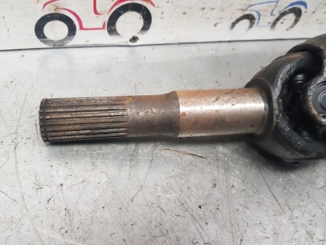 Ford 40 Carraro 709s Front Axle Drive Shaft Assy 81863155; Car125156; Car40887 - Polosovina za Traktor: slika 2 Ford 40 Carraro 709s Front Axle Drive Shaft Assy 81863155; Car125156; Car40887 - Polosovina za Traktor: slika 2