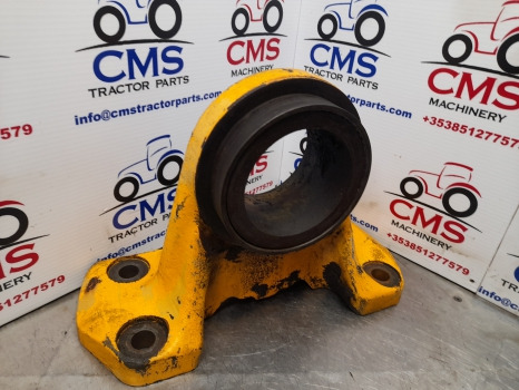 Ford 550 Swing Motor Retainer Top Plate Bracket 7703426 - Motor okretanja za Poljoprivredna mašina: slika 4 Ford 550 Swing Motor Retainer Top Plate Bracket 7703426 - Motor okretanja za Poljoprivredna mašina: slika 4