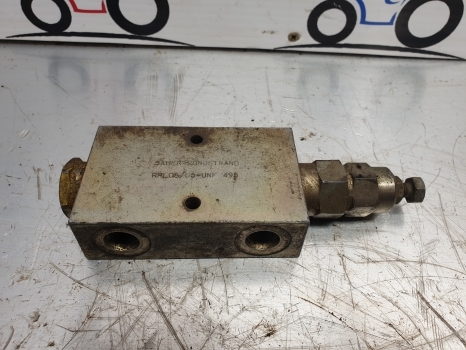 Ford 555 Hydraulic Check Valve 81873170 , Sauer-sundstrand Rpl06/c5-unf 495 - Hidraulični ventil za Traktor: slika 1 Ford 555 Hydraulic Check Valve 81873170 , Sauer-sundstrand Rpl06/c5-unf 495 - Hidraulični ventil za Traktor: slika 1